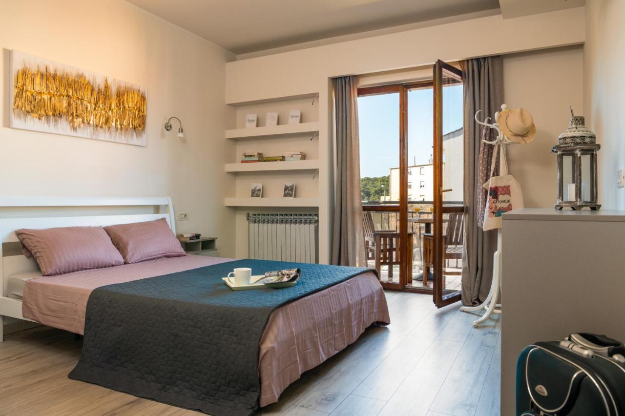 Ferienwohnung Amala Pula Exterior foto